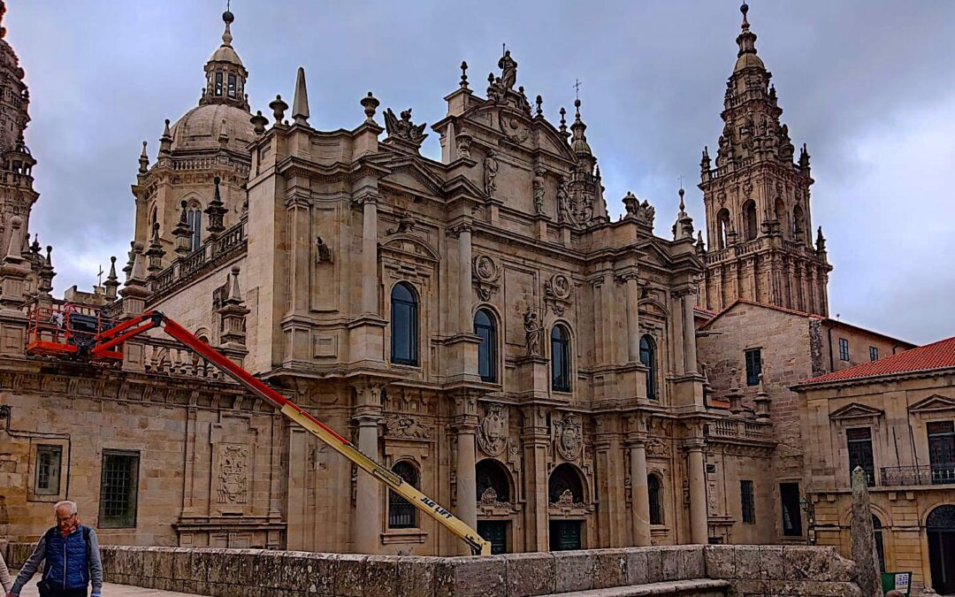 Compostelle « Santiago y cierra… »