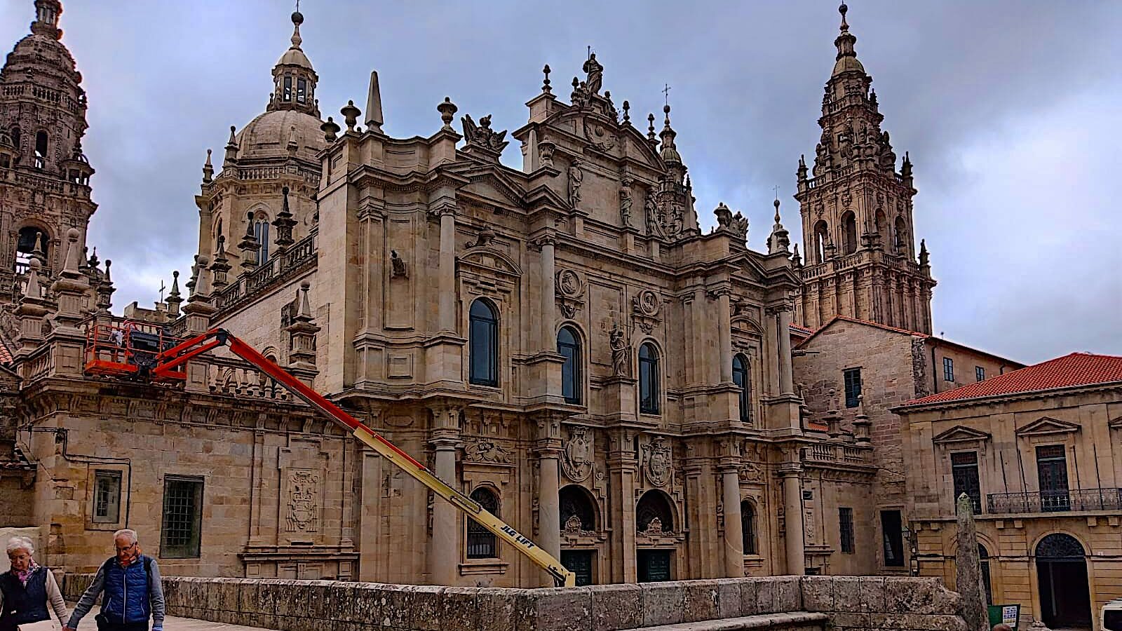 Compostelle « Santiago y cierra… »